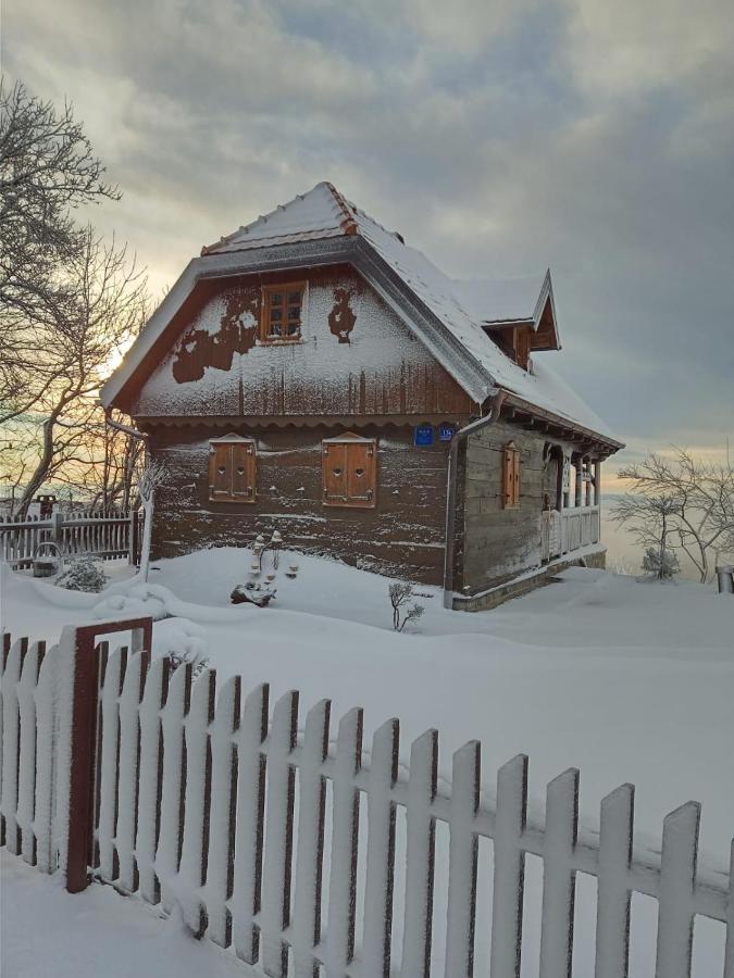 Kuca Za Odmor Poljanica Okicka Villa Jastrebarsko Exterior photo