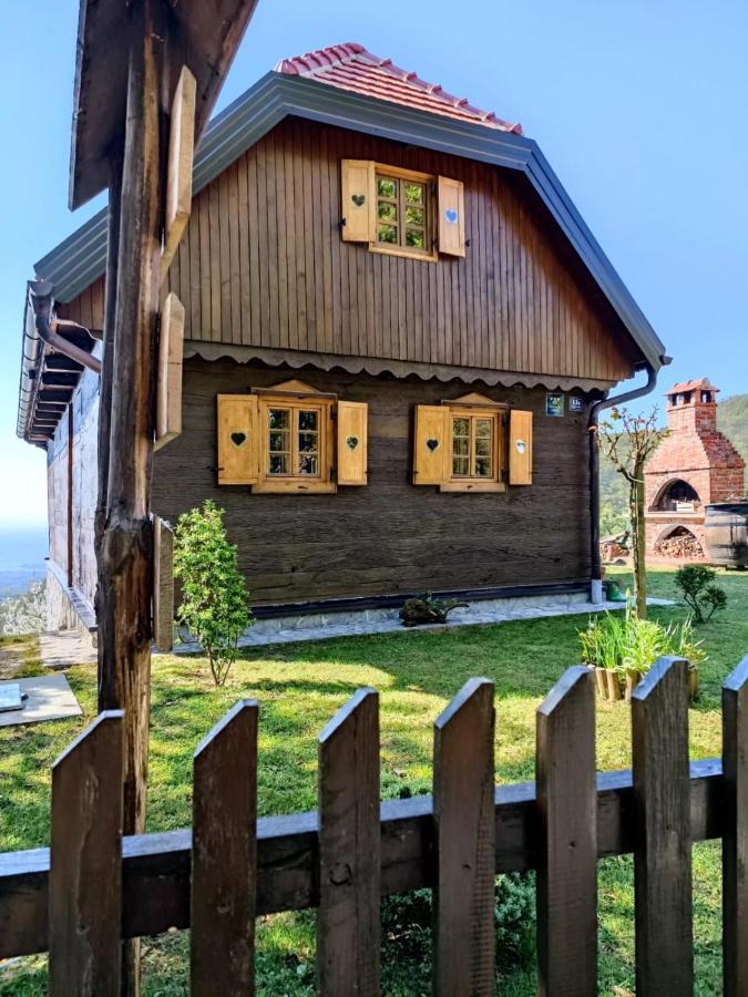Kuca Za Odmor Poljanica Okicka Villa Jastrebarsko Exterior photo